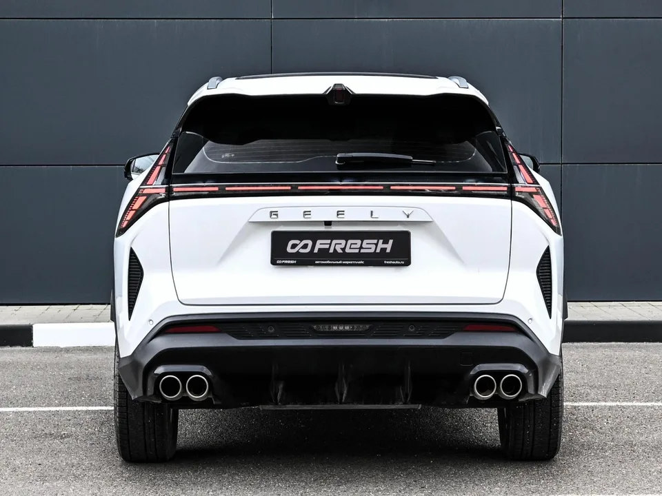 Geely Atlas 2023 — миниатюра 4
