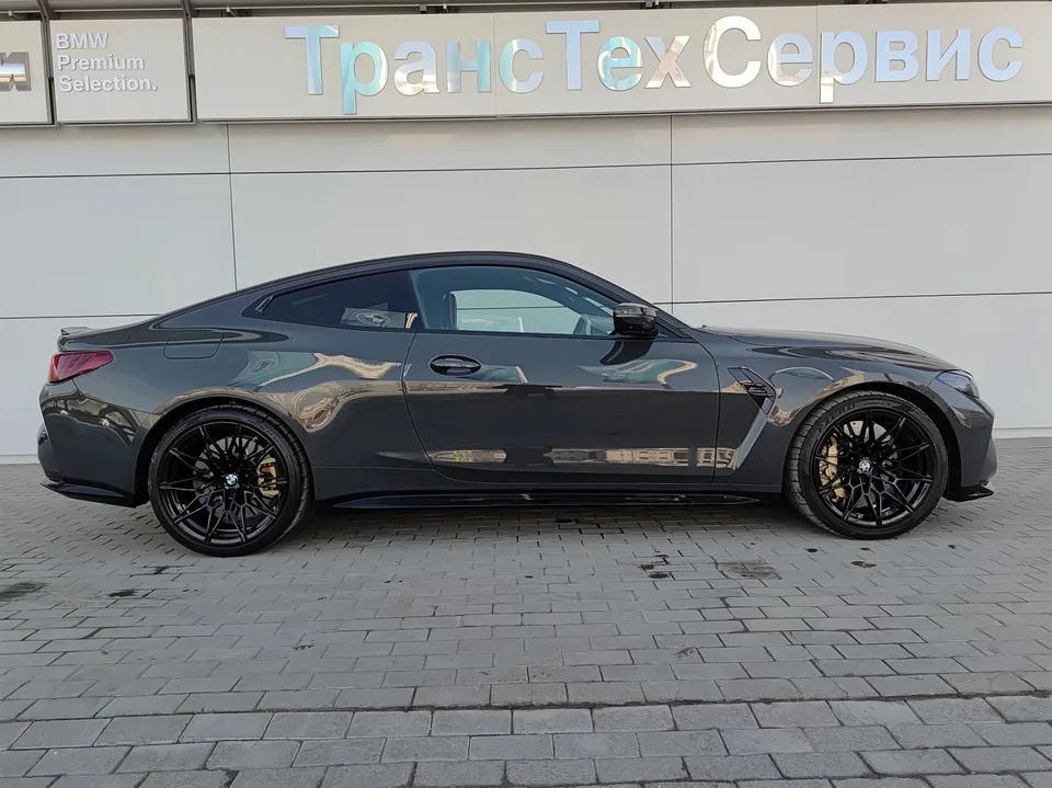 BMW M4 2025 — миниатюра 4