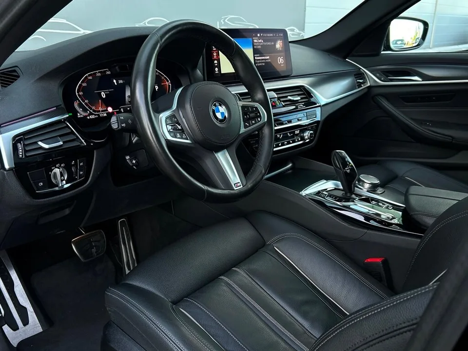 BMW 5 Series 2023 — миниатюра 5