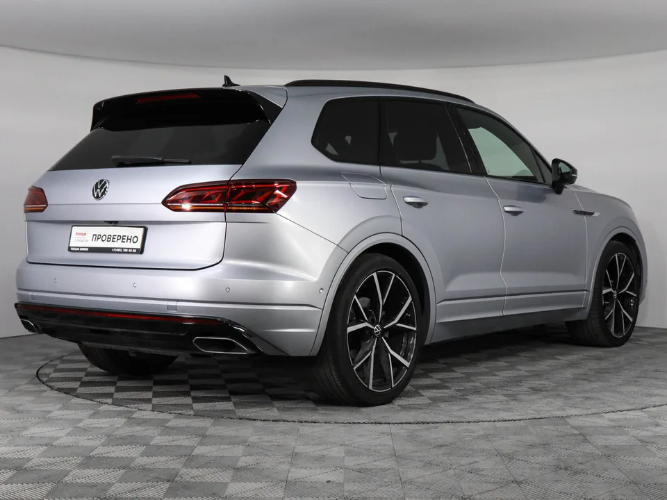 Volkswagen Touareg 2022 — миниатюра 5