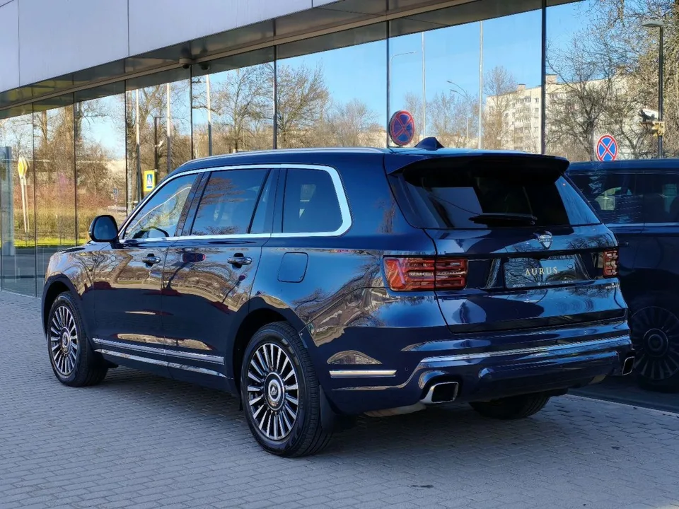 Aurus Komendant 2024 — миниатюра 4