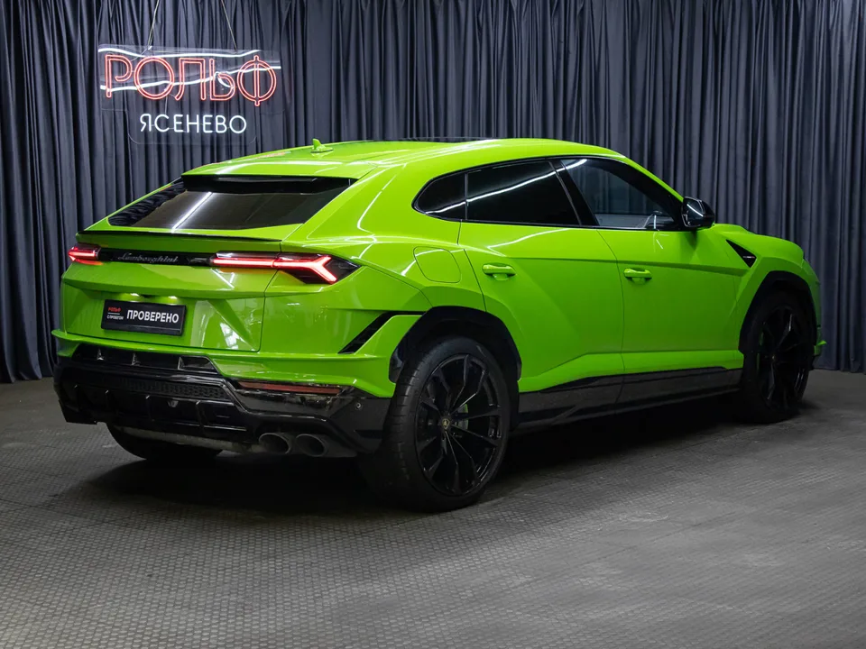 Lamborghini Urus 2023 — миниатюра 2