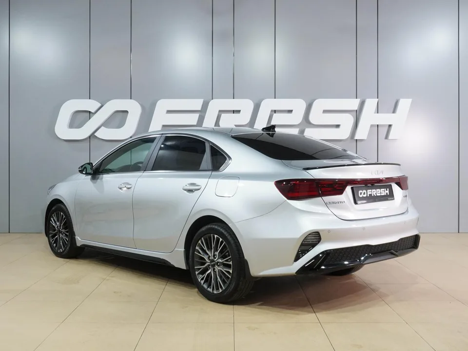 Kia Cerato 2022 — миниатюра 2