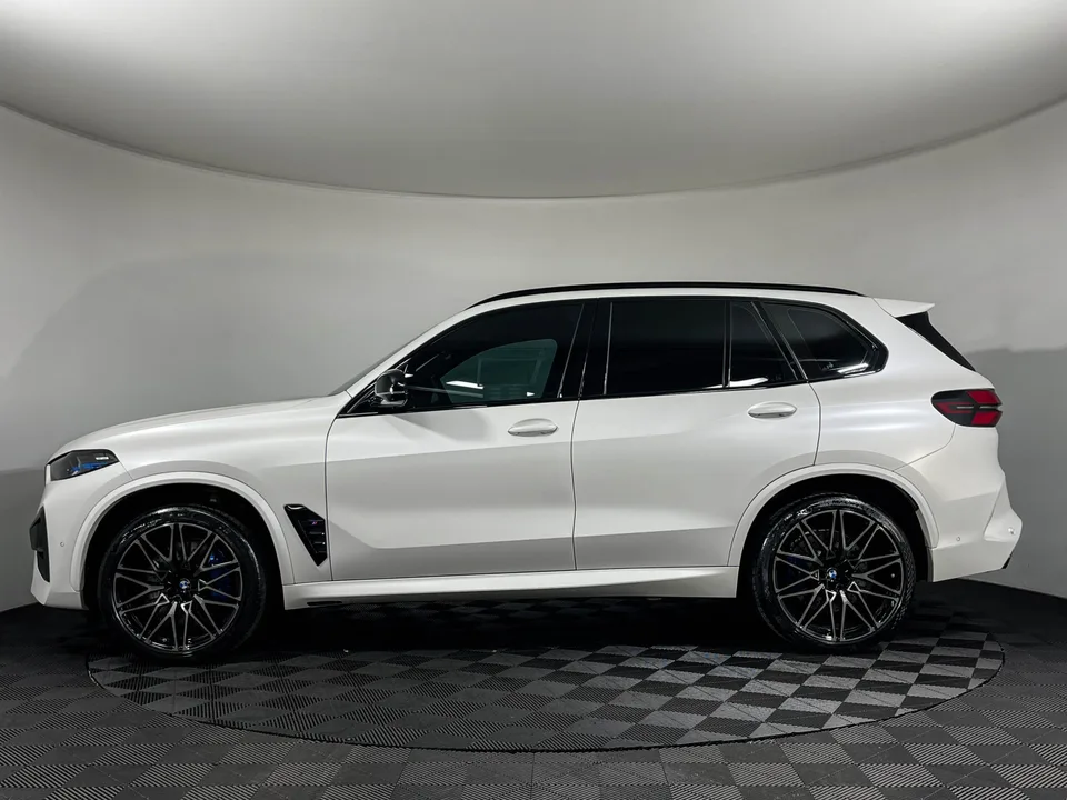 BMW X5M 2024 — миниатюра 5