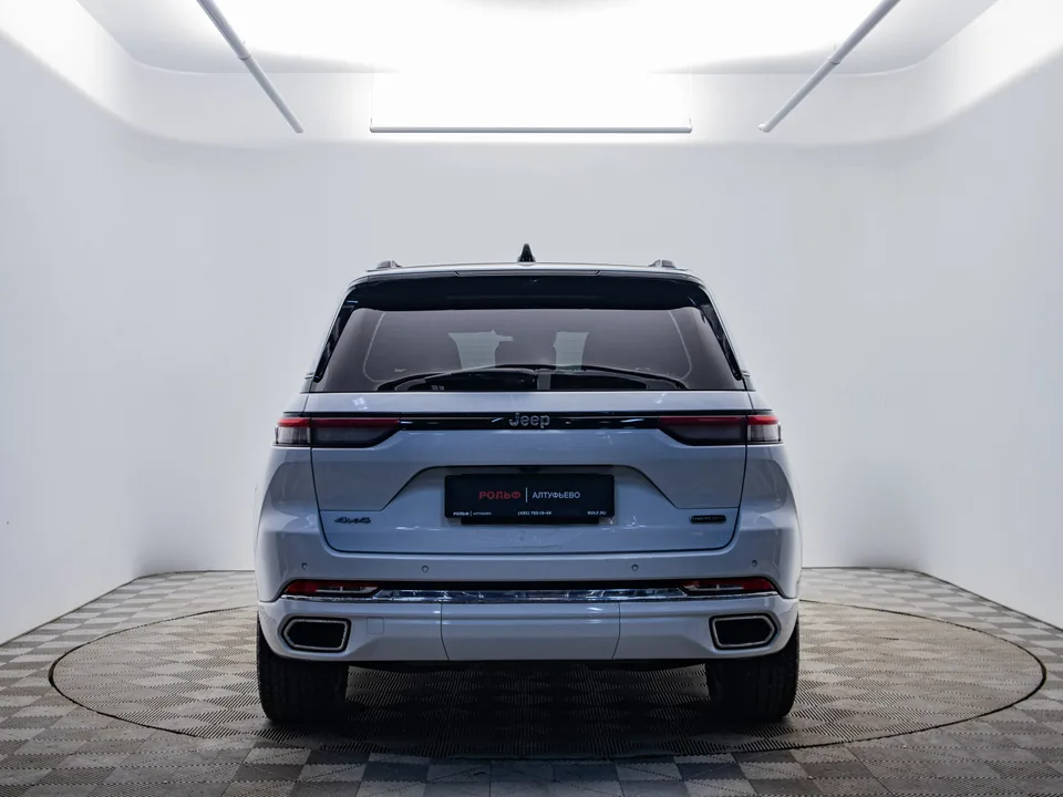 Jeep Grand Cherokee 2023 — миниатюра 4