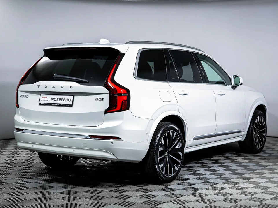 Volvo XC90 2025 — миниатюра 2