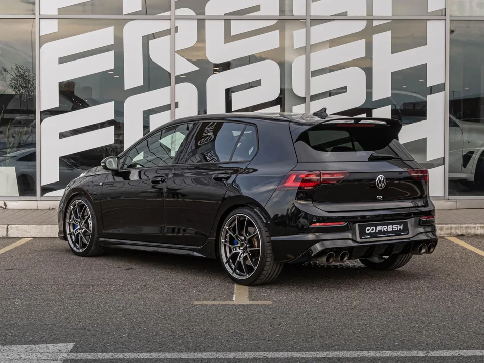 Volkswagen Golf R 2023 — миниатюра 2
