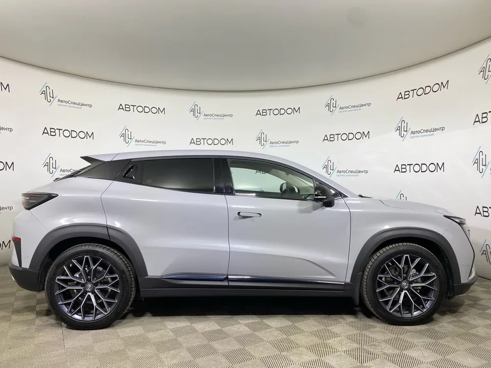 Changan UNI-T 2024 — миниатюра 2