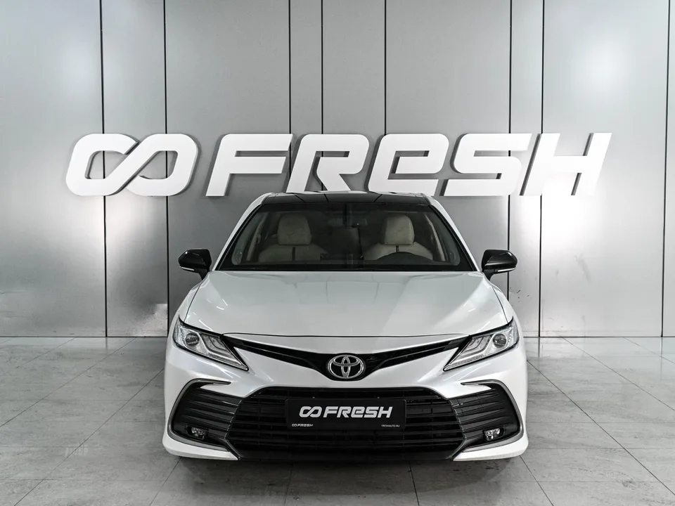 Toyota Camry 2022 — миниатюра 3