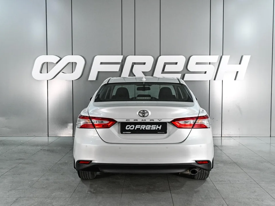 Toyota Camry 2022 — миниатюра 4