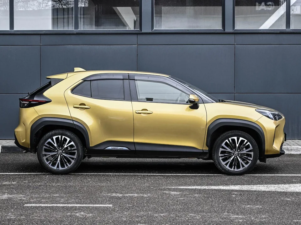 Toyota YARIS CROSS 2022 — миниатюра 2