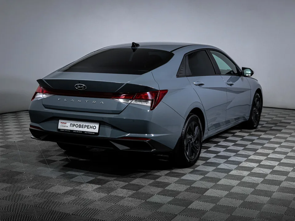 Hyundai Elantra 2023 — миниатюра 5