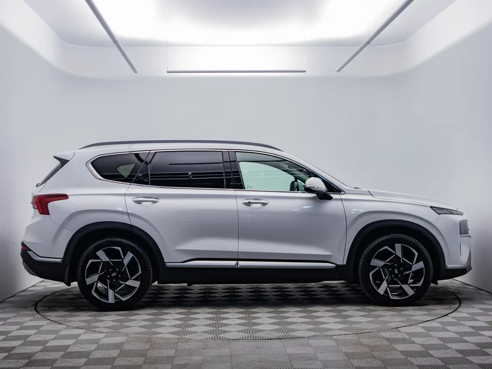 Hyundai SantaFe 2023 — миниатюра 4