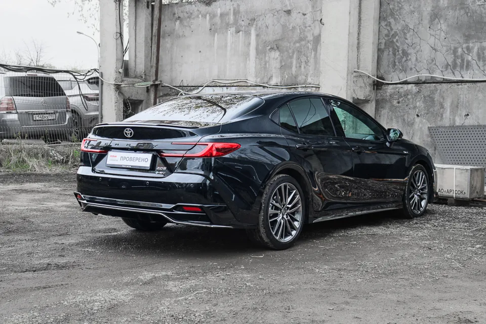 Toyota Camry 2024 — миниатюра 4