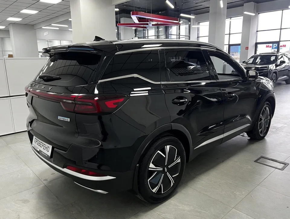 Chery Tiggo 7 Pro Plug-in Hybrid 2023 — миниатюра 3