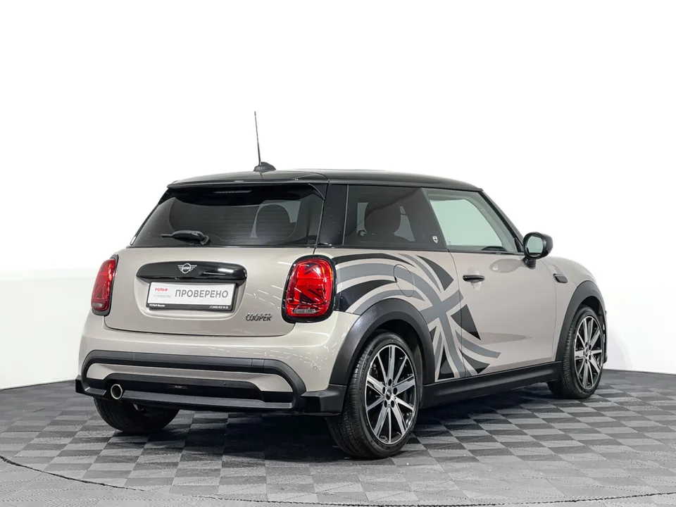 MINI Hatch 2024 — миниатюра 2