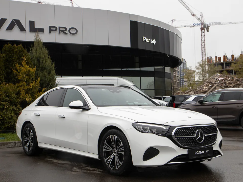 Mercedes-Benz E-Class 2025 — миниатюра 2