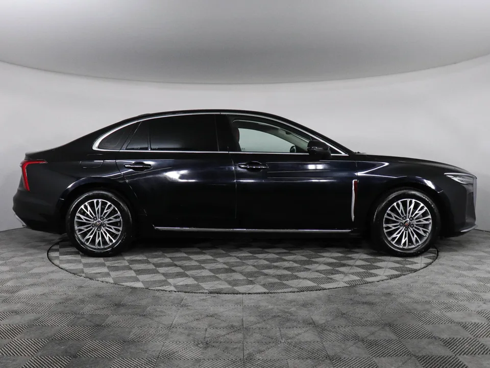 Hongqi H5 2024 — миниатюра 4