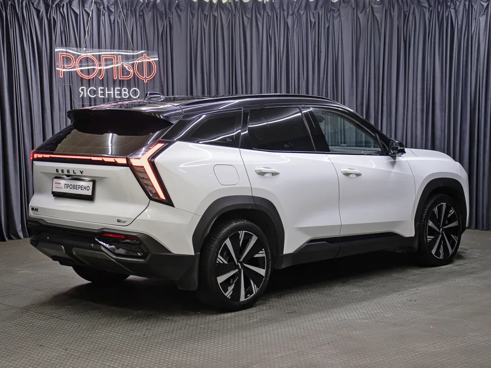 Geely Atlas 2024 — миниатюра 2