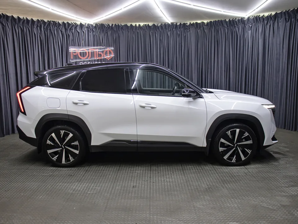 Geely Atlas 2024 — миниатюра 4