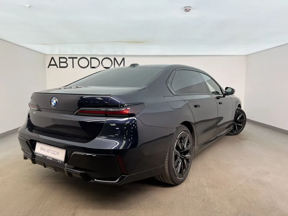 BMW i7 2022 — миниатюра 4