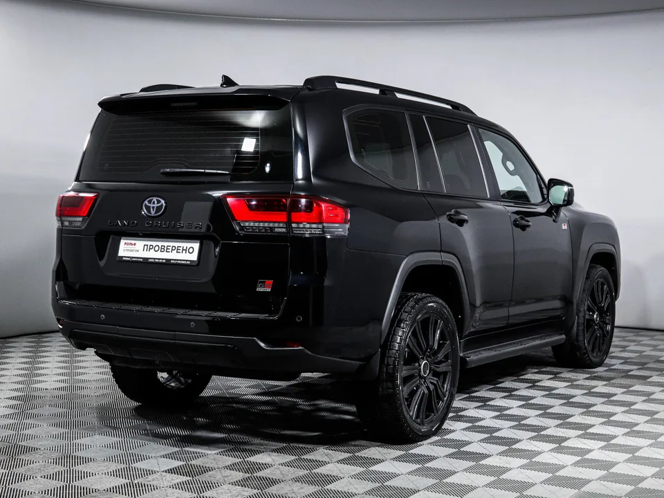 Toyota Land Cruiser 300 2022 — миниатюра 5
