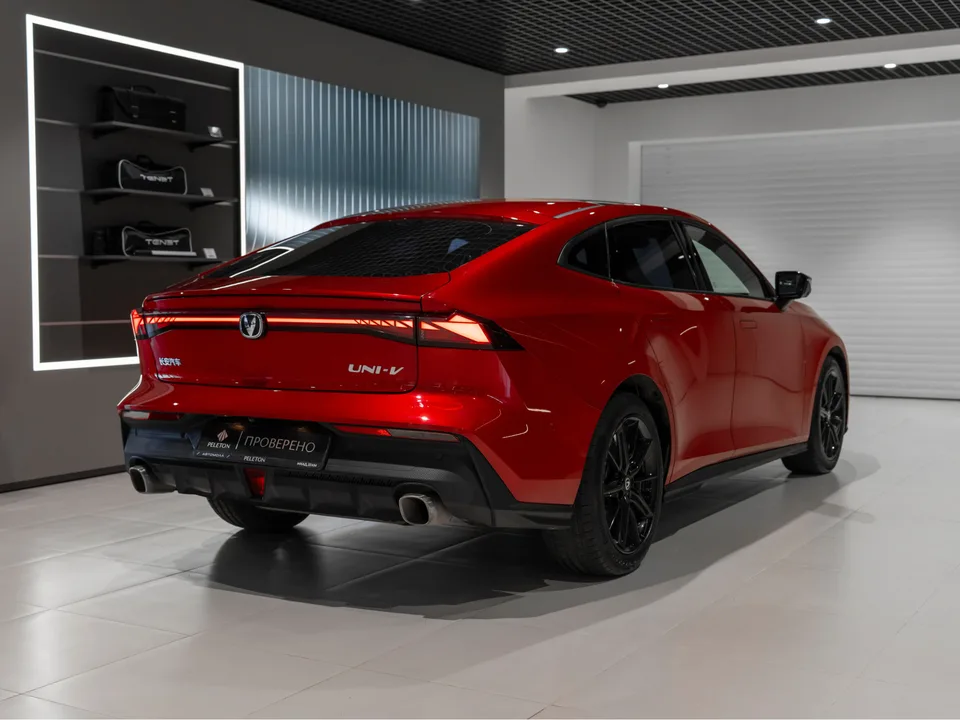 Changan UNI-V 2023 — миниатюра 5