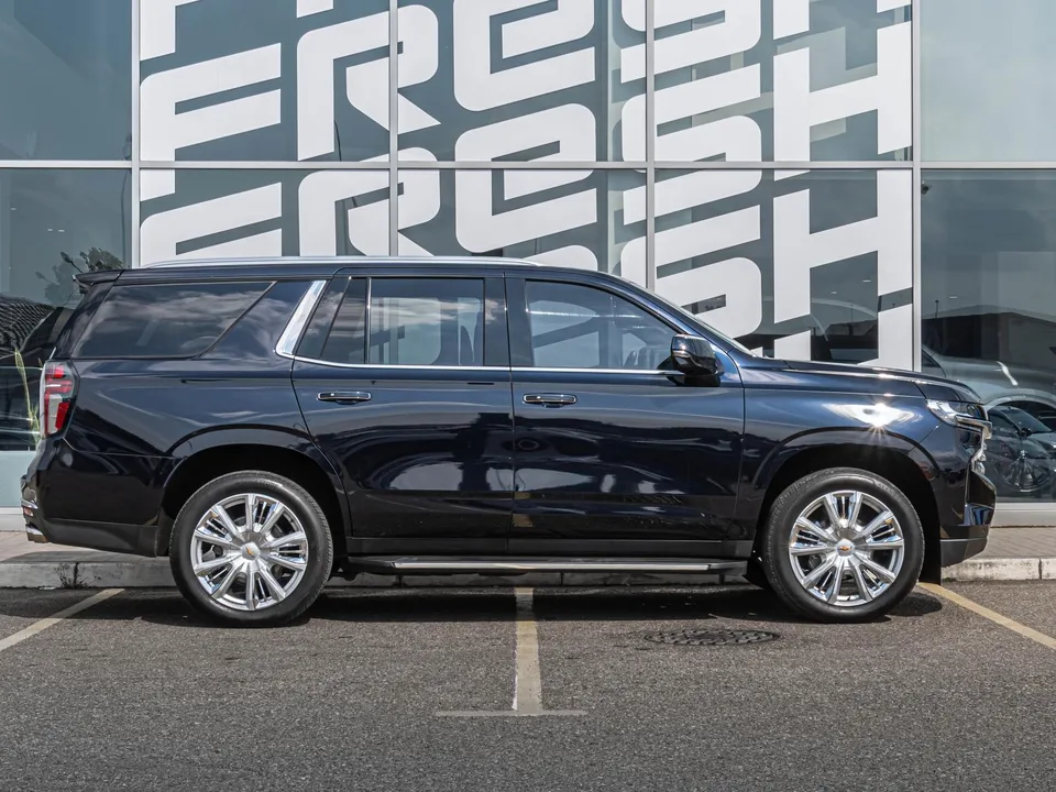 Chevrolet Tahoe 2023 — миниатюра 2