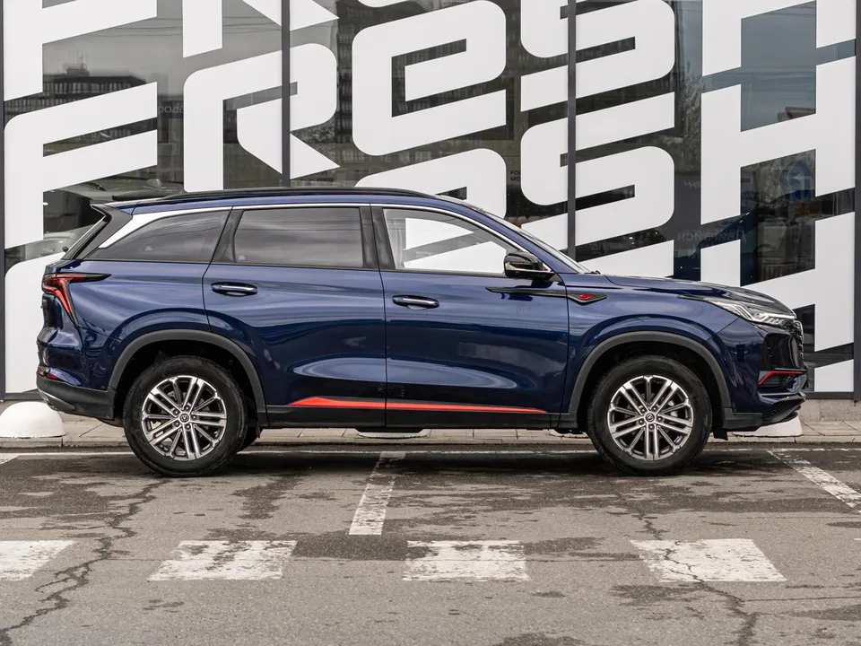 Changan CS75PLUS 2023 — миниатюра 2