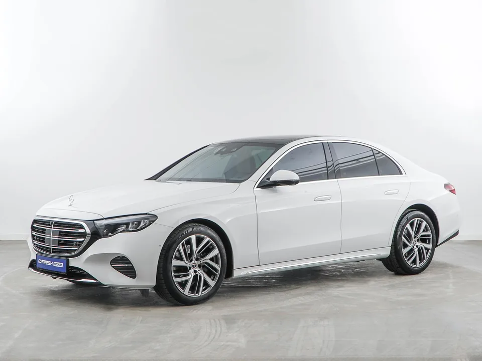 Mercedes-Benz E-Class 2024 — миниатюра 5