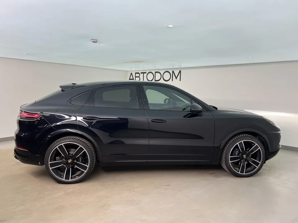 Porsche Cayenne 2023 — миниатюра 5