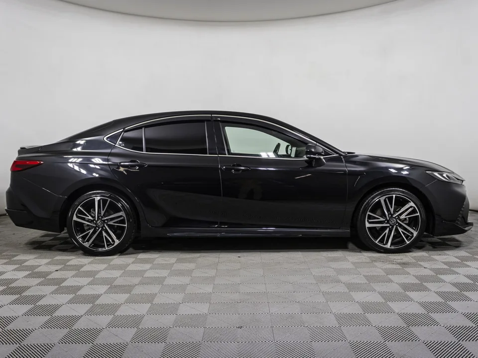 Toyota Camry 2024 — миниатюра 4
