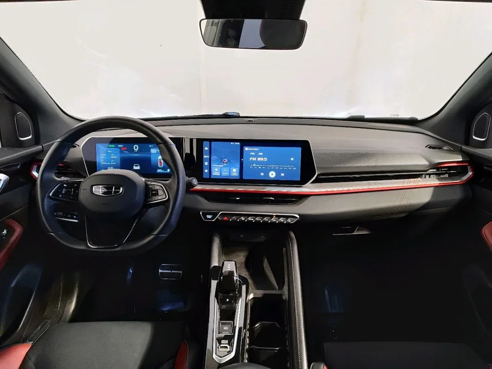 Geely Coolray 2023 — миниатюра 2