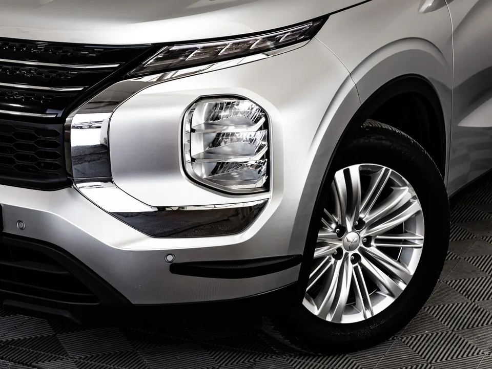 Mitsubishi Outlander 2022 — миниатюра 3
