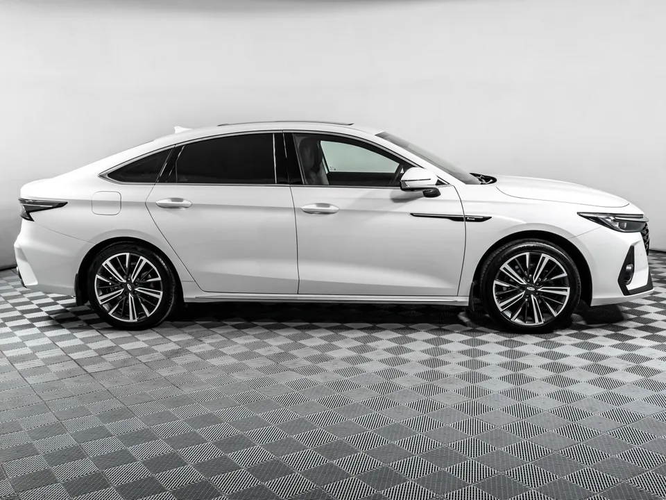 Chery Arrizo 8 2023 — миниатюра 4