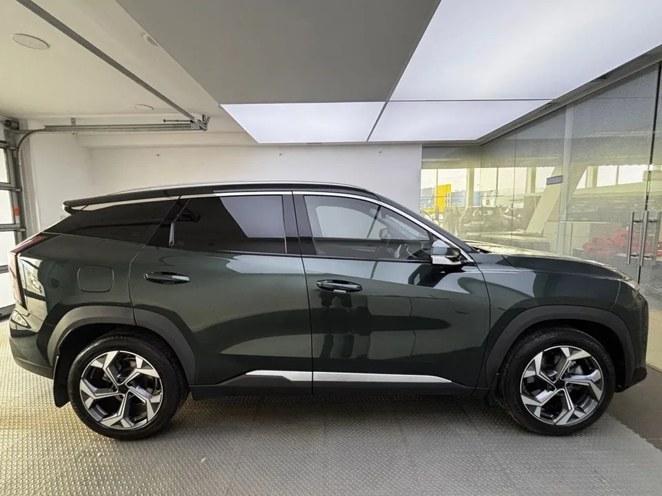 Geely Atlas 2024 — миниатюра 2