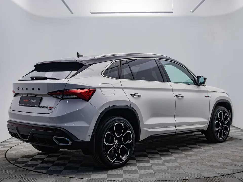 Skoda Kodiaq GT 2023 — миниатюра 2