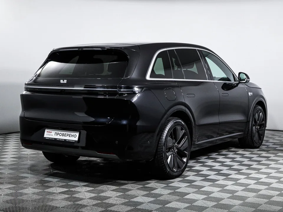 Li Xiang L6 2024 — миниатюра 2