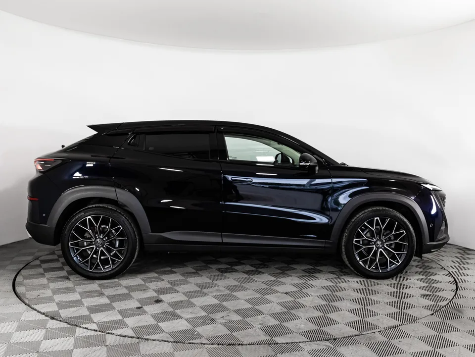 Changan UNI-T 2023 — миниатюра 2