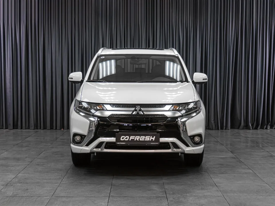 Mitsubishi Outlander 2022 — миниатюра 3