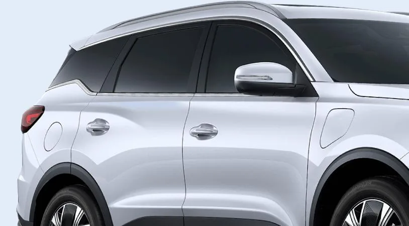 Chery Tiggo 7 Pro Plug-in Hybrid Ультимейт 2023 — миниатюра 3