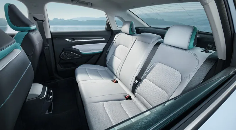 Geely Emgrand Комфорт 2025 — миниатюра 5