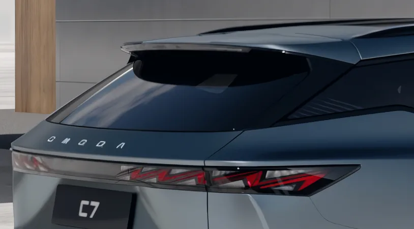 Omoda C7 Драйв 2025 — миниатюра 4