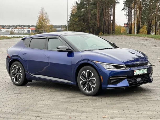 Kia EV6 2022 — миниатюра 2