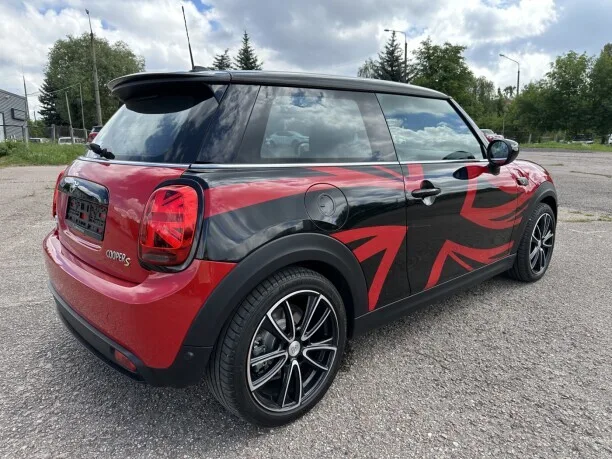 MINI Cooper SE 2023 — миниатюра 2