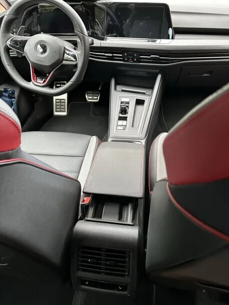 Volkswagen GOLF GTI 2022 — миниатюра 3