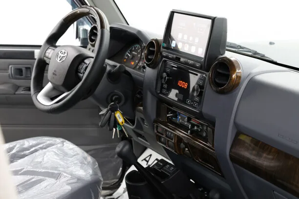 Toyota Land Cruiser 2023 — миниатюра 5