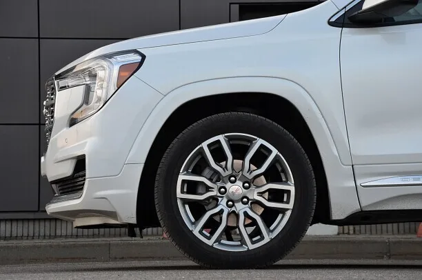 GMC Terrain 2022 — миниатюра 5