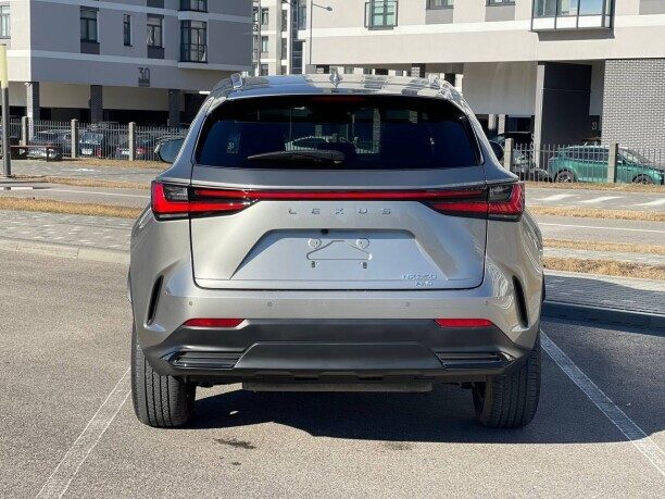 Lexus NX 2023 — 4