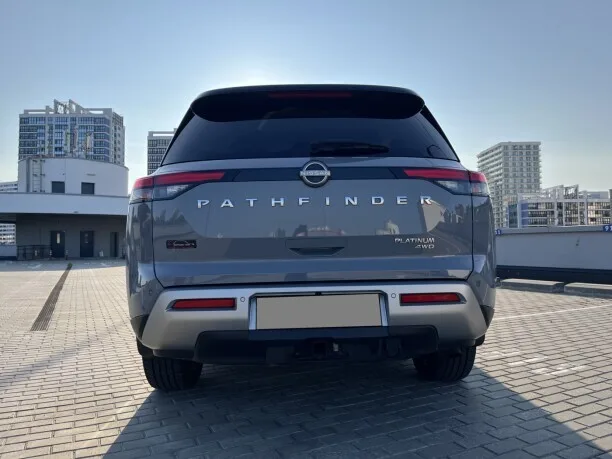 Nissan Pathfinder 2022 — миниатюра 4